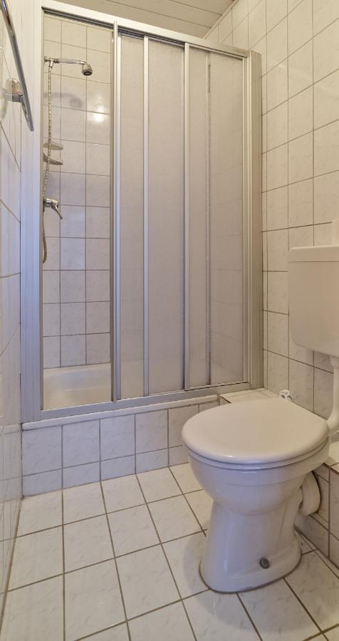 Weingut Christoffel Apartment Kövenig Екстериор снимка